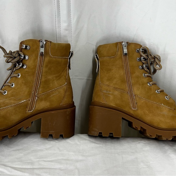 Madden girl womens boots faux  suede brown size 8.5 low heel - Picture 3 of 8